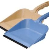 Ratan Amber Dust Pan