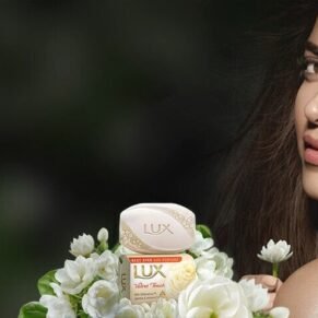 Lux Fg V-C Soap 100G